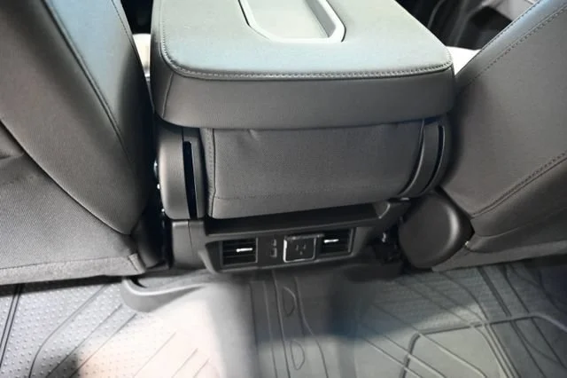 2026 Chevrolet Silverado 1500 RST - Photo 24