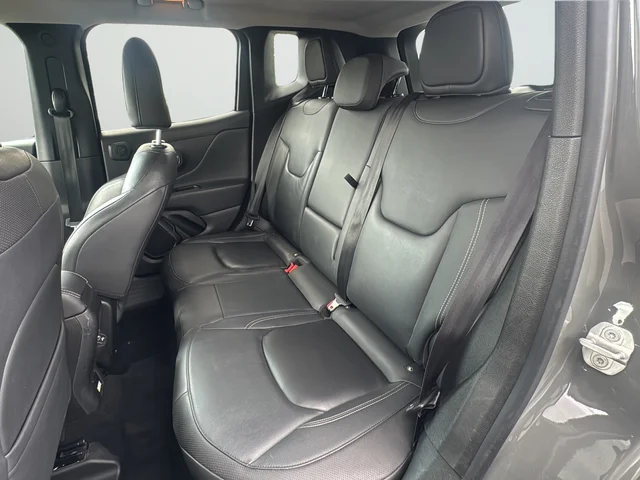 Used 2020 Gray Jeep Limited image 27