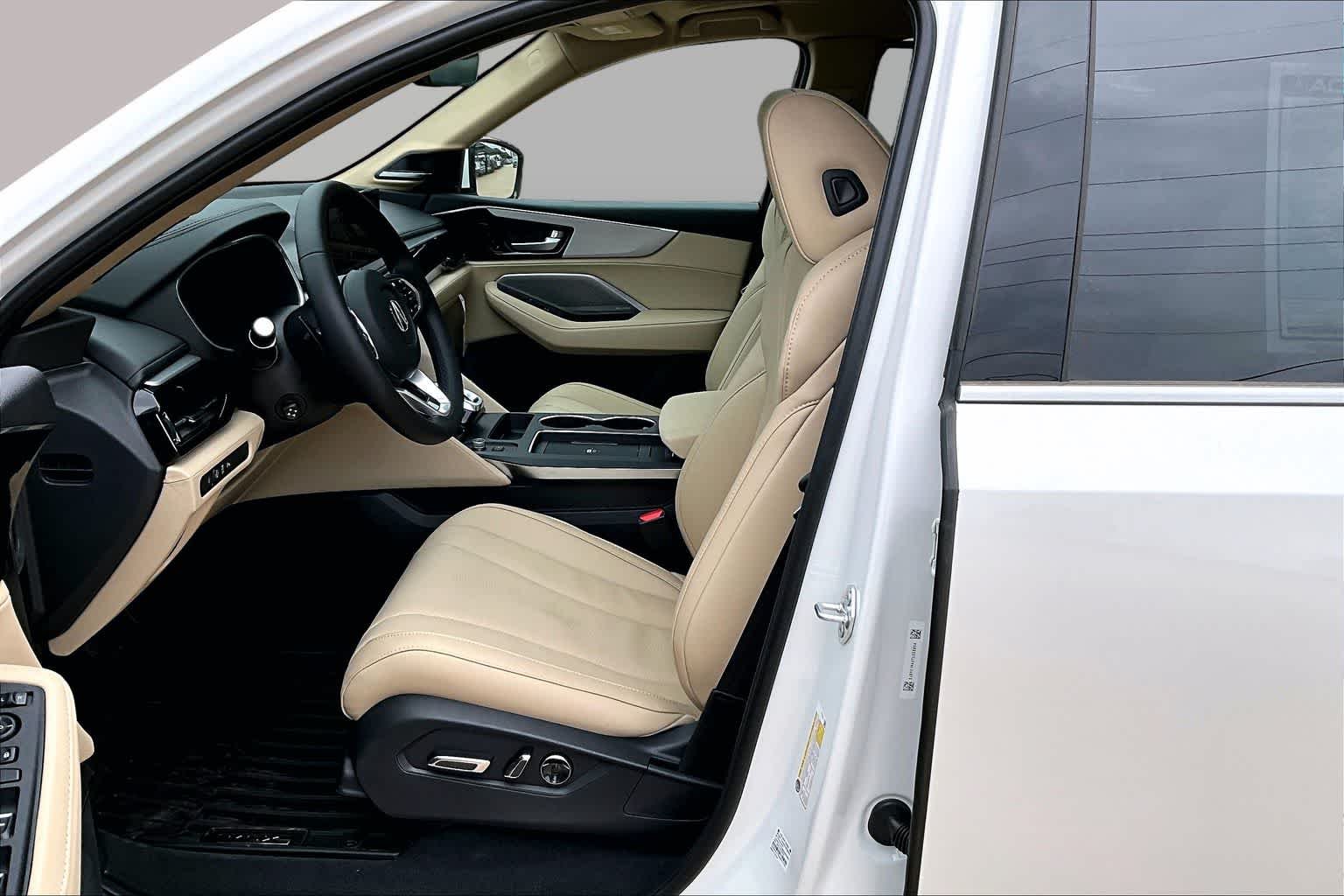 New 2026 Platinum White Pearl Acura w/Technology Package image 9