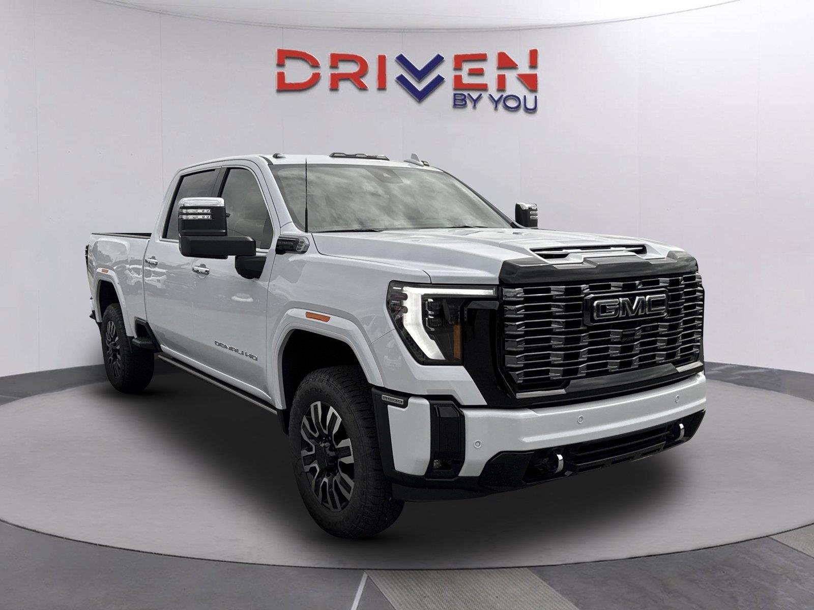 New 2026 Glacier White Tricoat GMC Denali Ultimate image 1