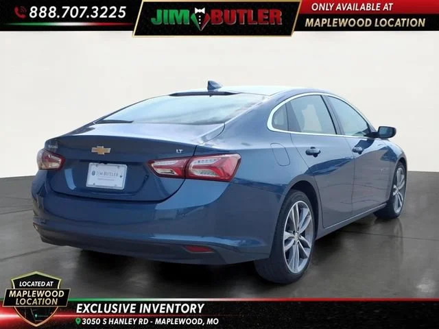 Used 2024 Lakeshore Blue Metallic Chevrolet 2LT image 4