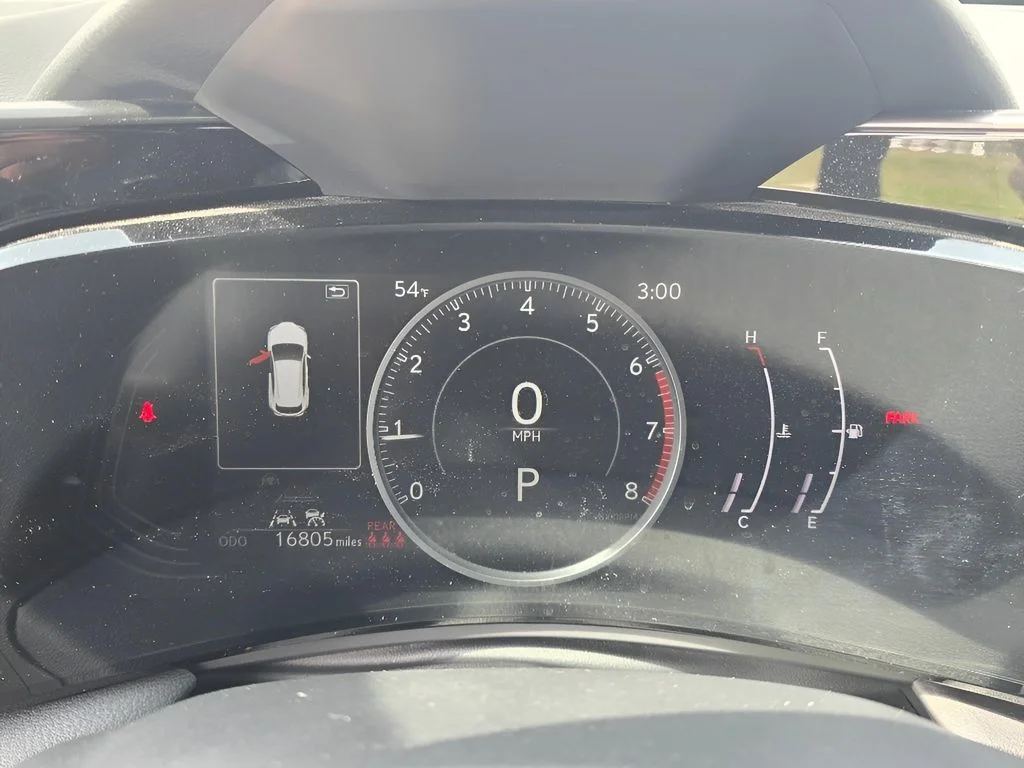 Used 2022 Atomic Silver Lexus Premium image 18