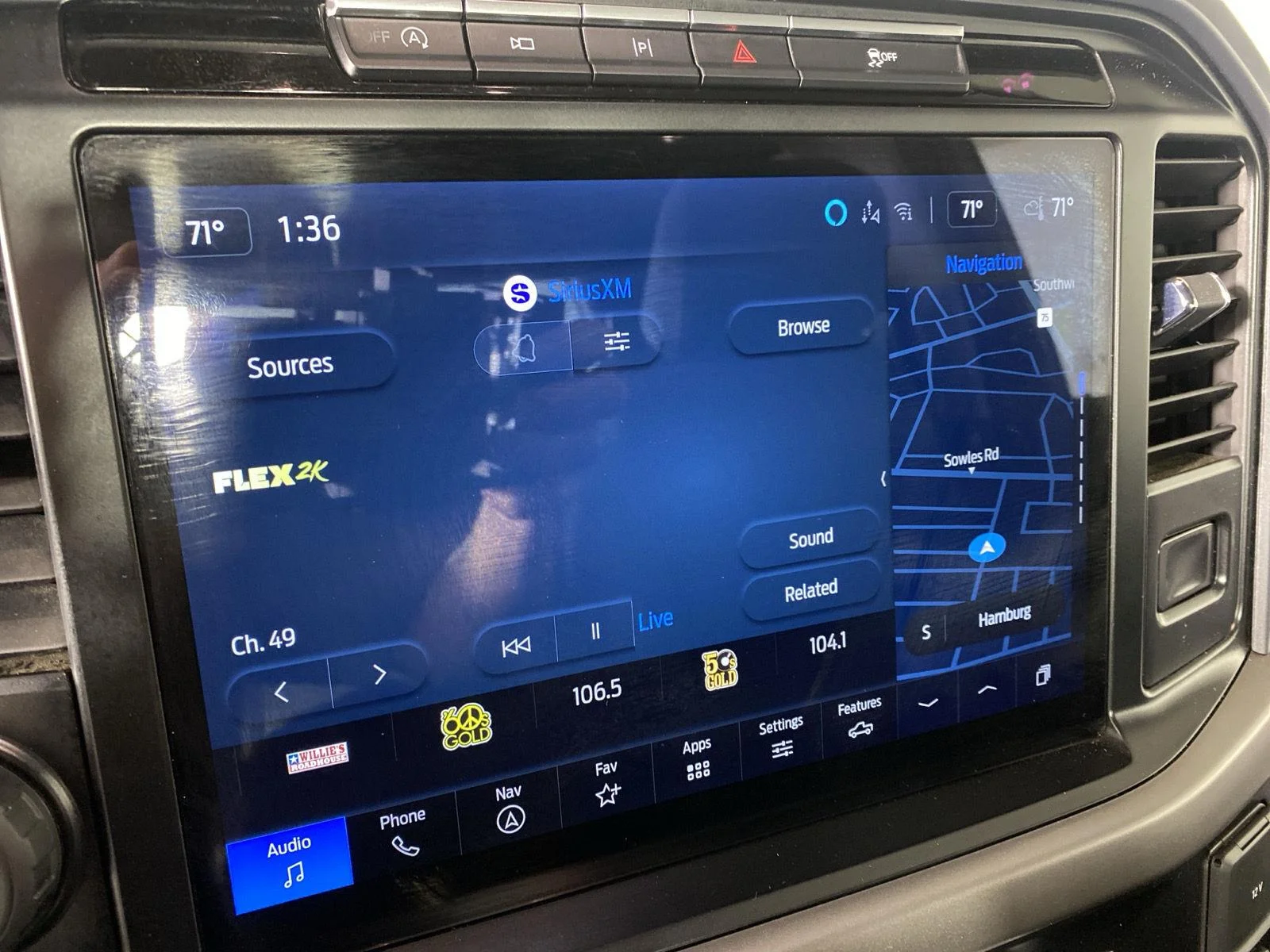 Used 2024 Darkened Bronze Ford XLT image 28