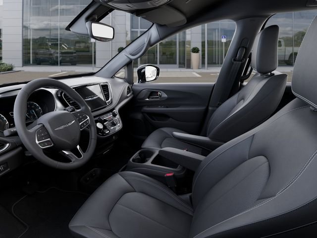 New 2026 Diamond Black Crystal Pearl-Coat Exterior Paint Chrysler Select image 22