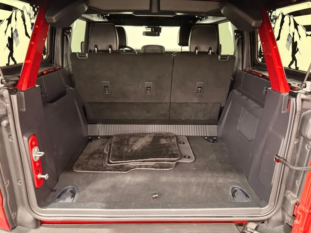 Used 2022 Red Ford Badlands image 13