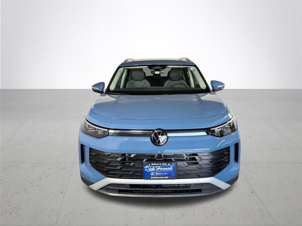 New 2026 Monterey Blue Pearl Volkswagen 2.0T SE image 3