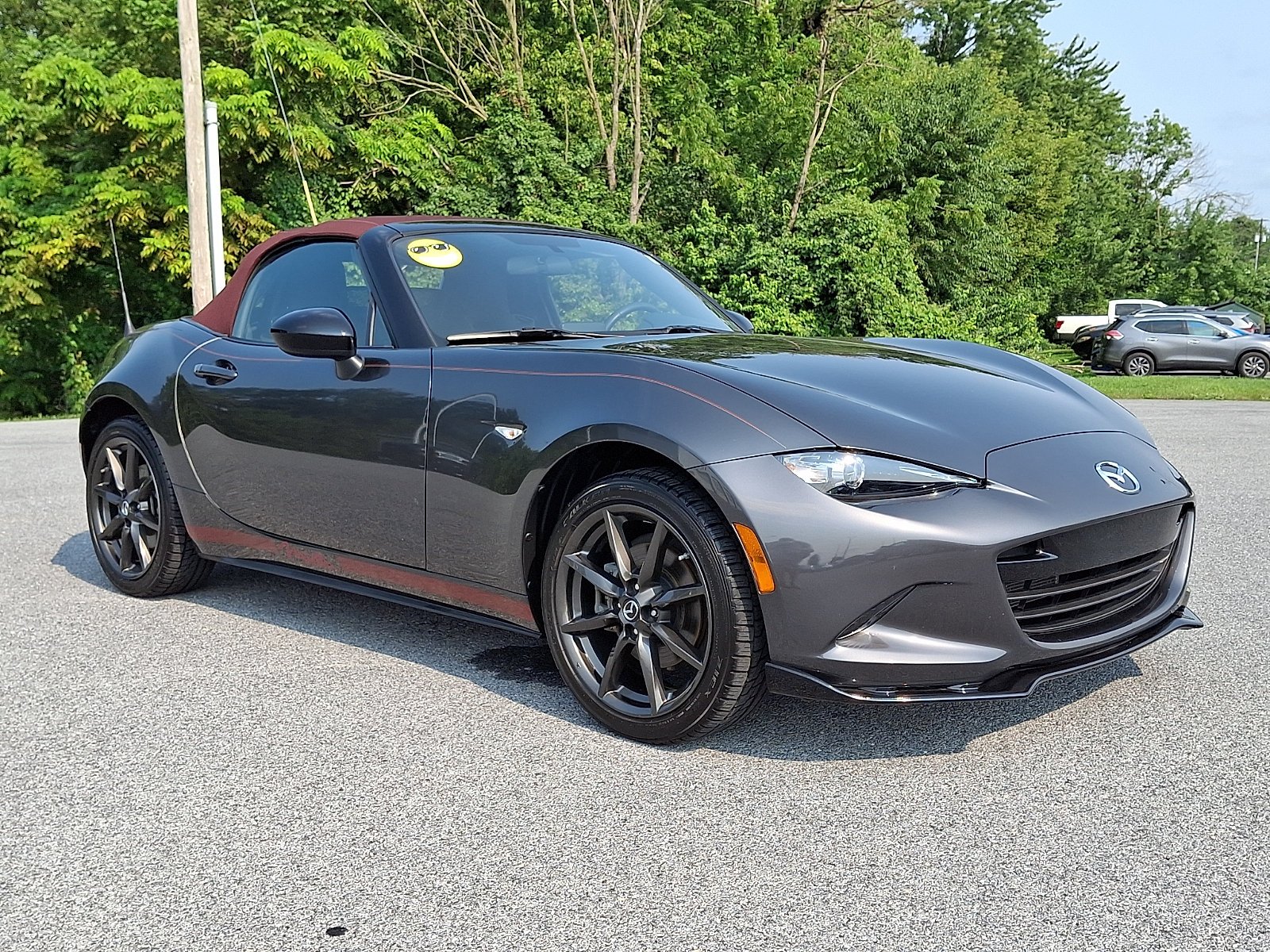Used 2018 Machine Gray Mazda Club image 2