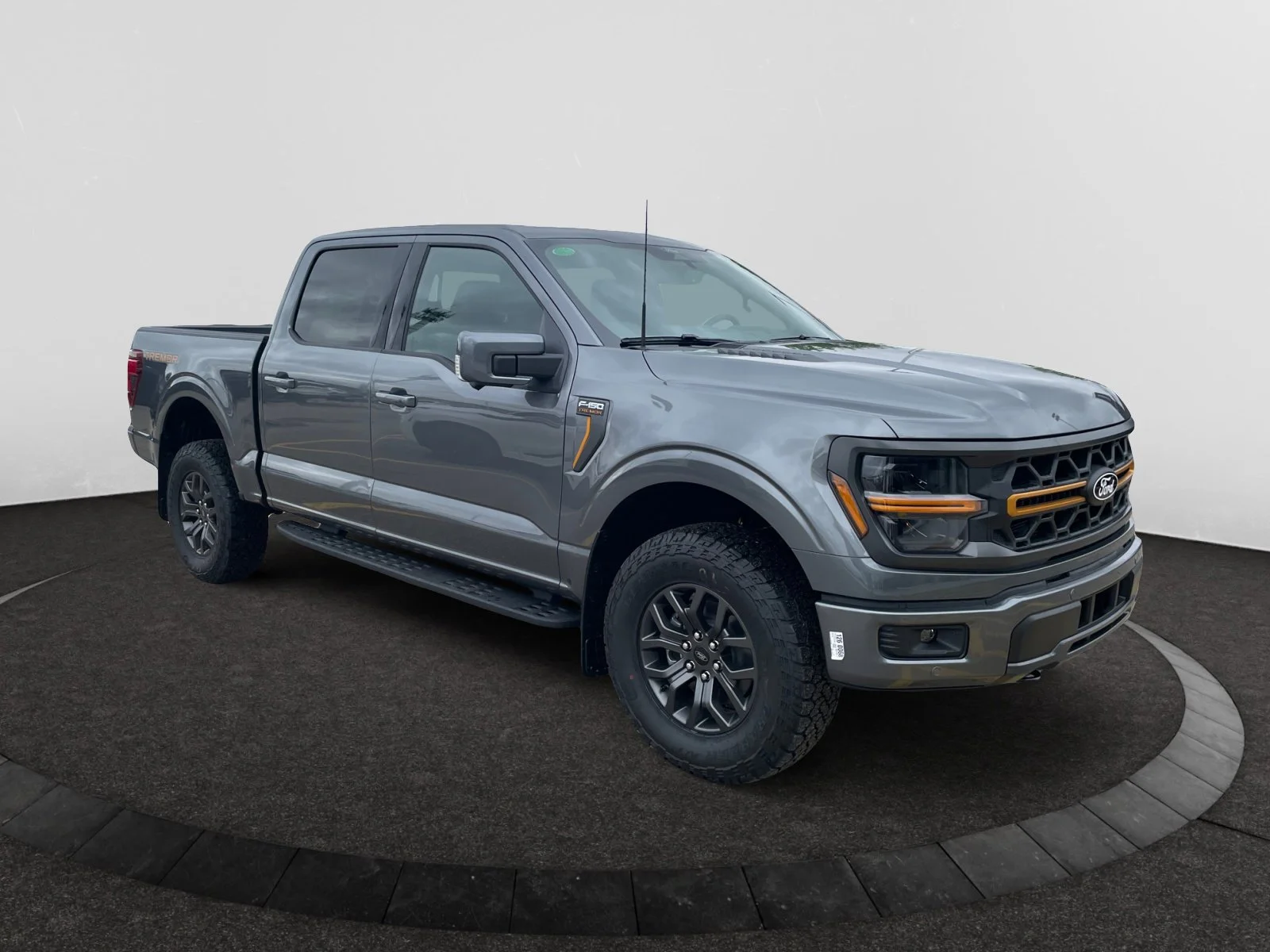 New 2026 Carbonized Grey Metallic Ford Tremor image 7