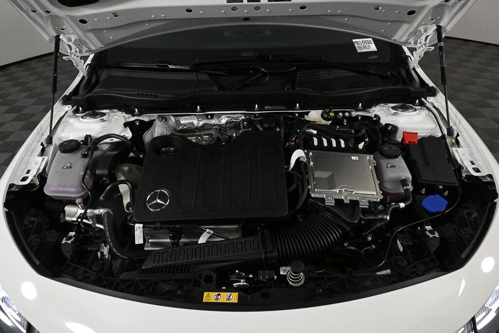 New 2027 Polar White Mercedes-Benz CLA 220 image 30