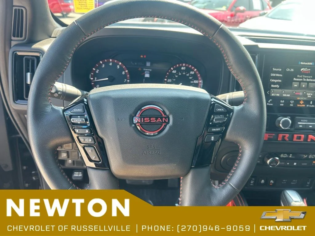 Used 2025 Black Nissan PRO-X image 13