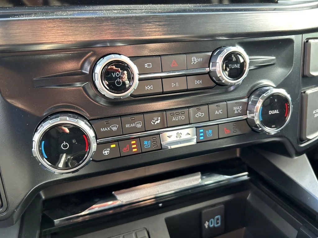 2025 Ford F-250 Super Duty Lariat - Photo 19
