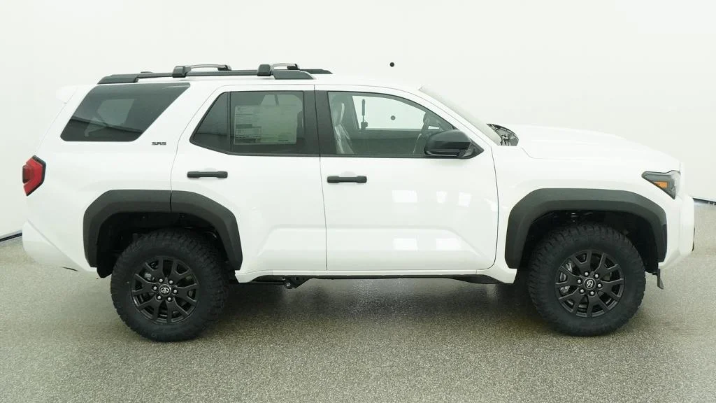 New 2026 Ice Cap Toyota SR5 image 9