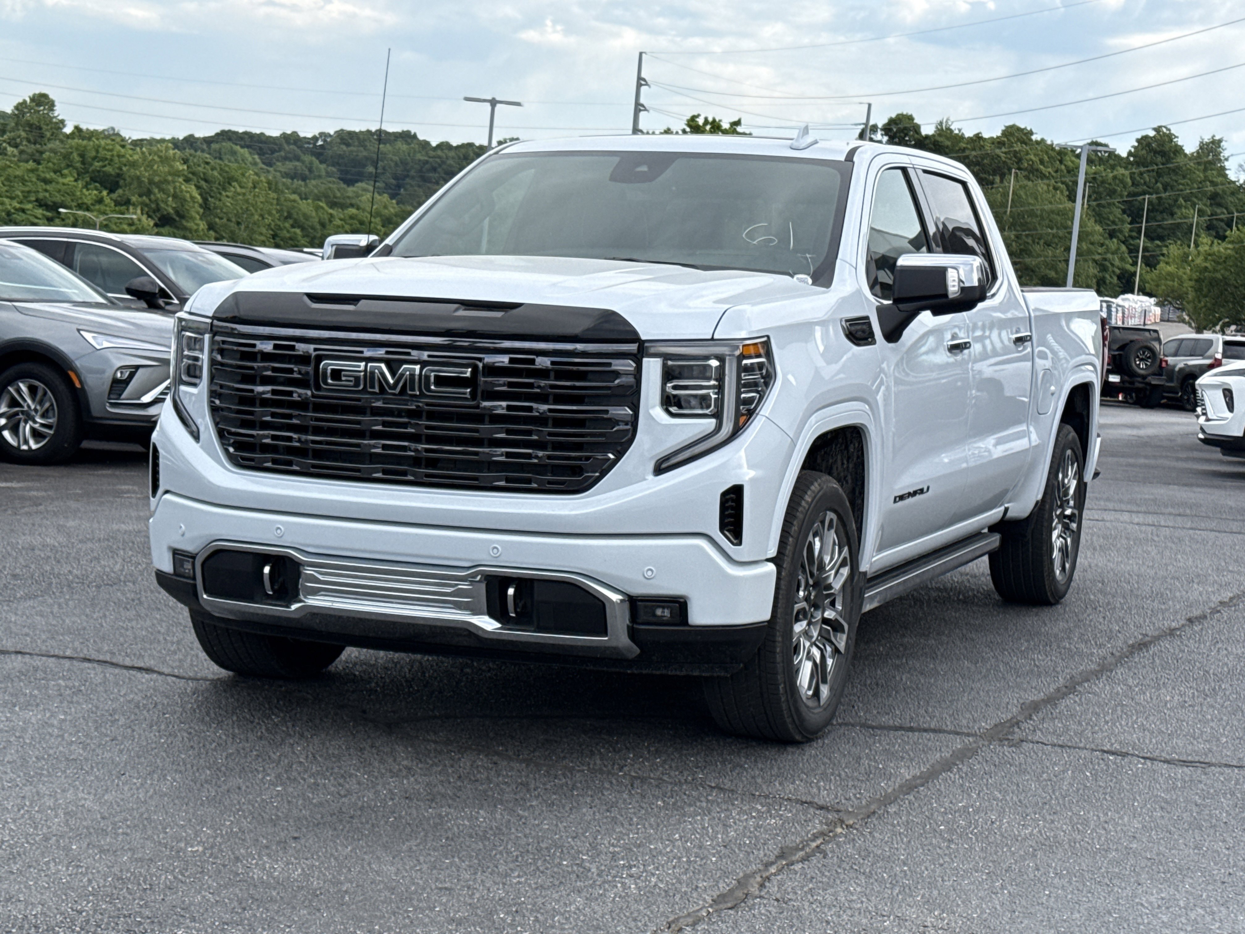 2026 GMC Sierra 1500 Denali Ultimate - Photo 12