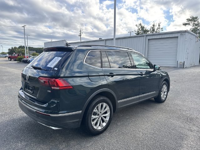 Used 2018 Green Volkswagen 2.0T SE image 5