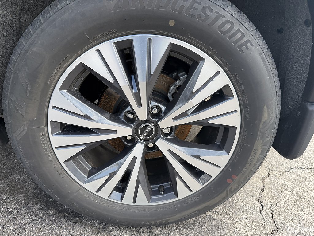 Used 2023 Pearl White TriCoat Nissan SV image 18