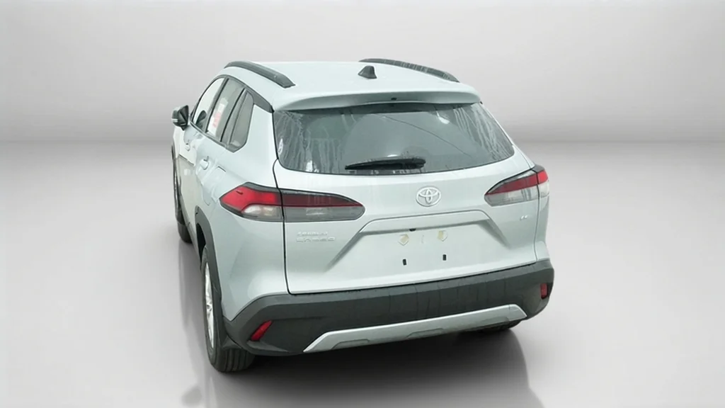 New 2026 Sonic Silver Toyota LE image 13