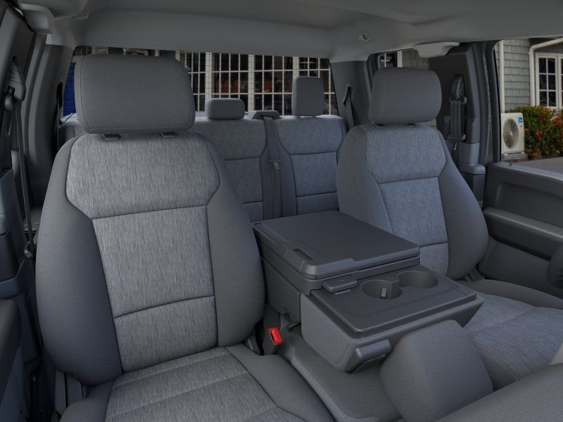 New 2026 Carbonized Gray Metallic Ford XLT image 10