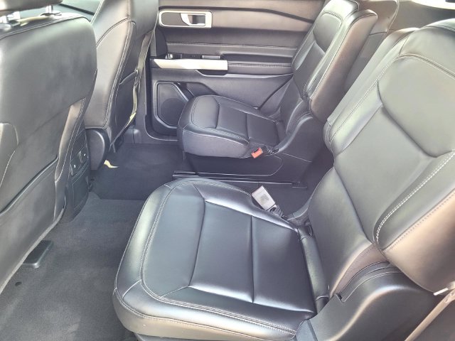 Used 2023 Gray Ford XLT image 12