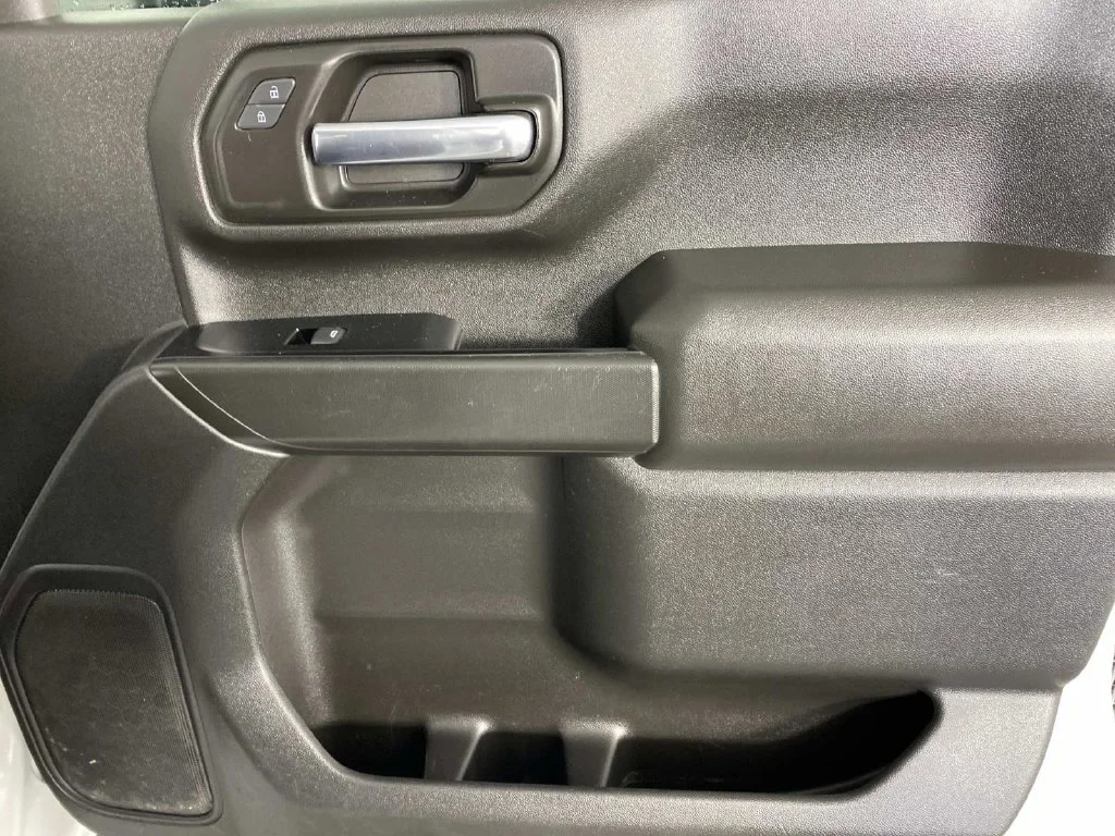Used 2020 Summit White Chevrolet Work Truck image 21