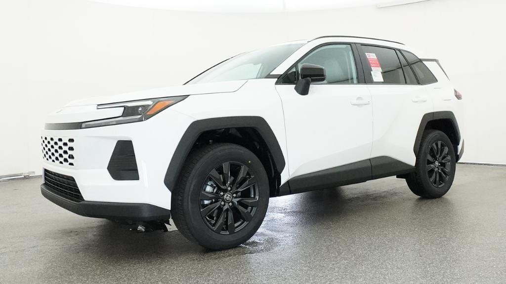New 2026 Ice Cap Toyota XLE Premium image 13