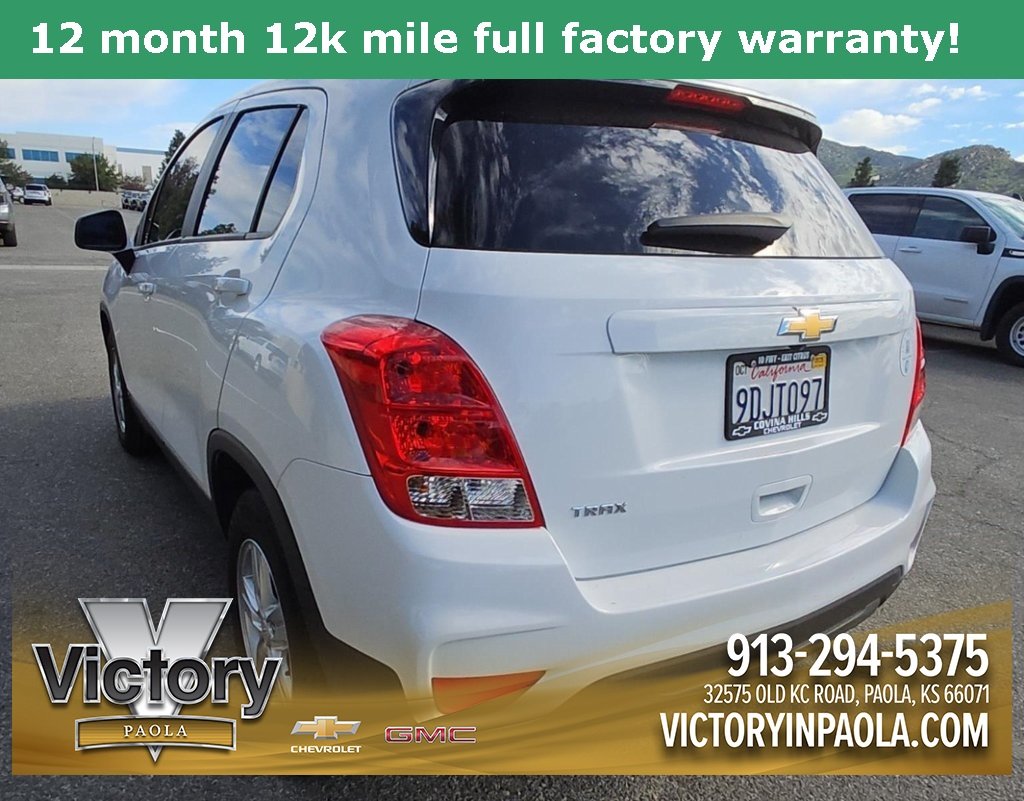Used 2022 Chevrolet Trax LS with VIN KL7CJKSM0NB545551 for sale in Kansas City