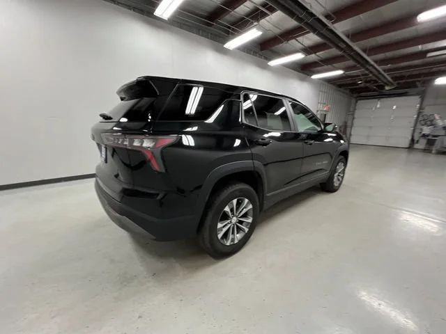 2026 Chevrolet Equinox LT - Photo 8