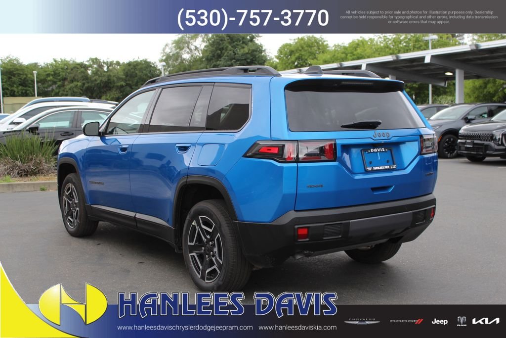 New 2026 Hydro Blue Pearl-Coat Exterior Paint Jeep Limited image 9