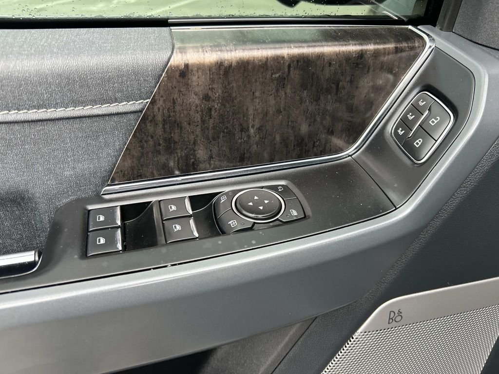 Used 2021 Agate Black Metallic Ford Lariat image 28