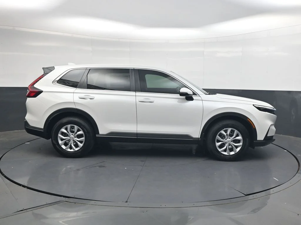 New 2026 Platinum White Pearl Honda LX image 3