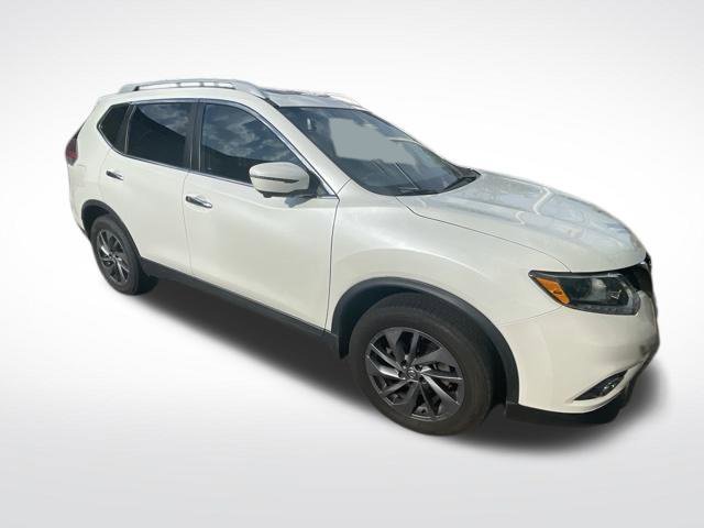 Used 2016 Pearl White Nissan SV image 2