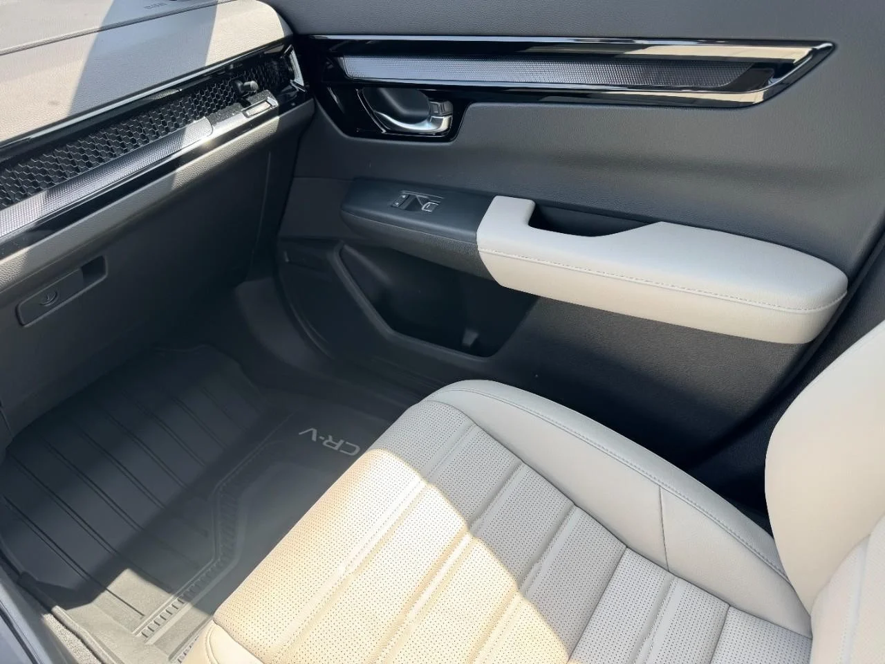 2024 Honda CR-V EX-L - Photo 17
