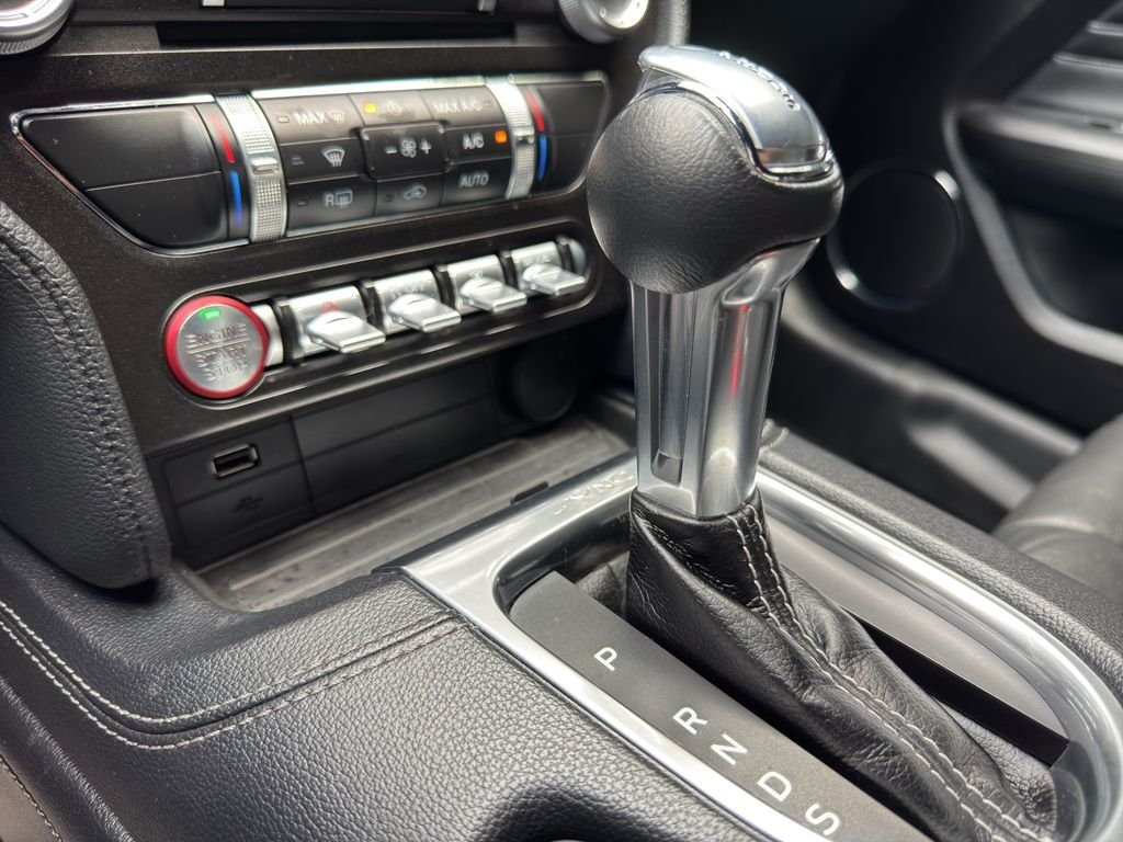 Used 2022 Oxford White Ford Mach 1 image 32