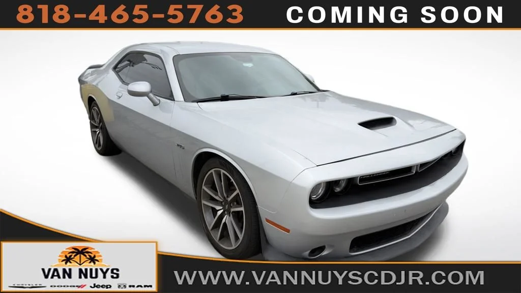 2023 Dodge Challenger R/T's photo