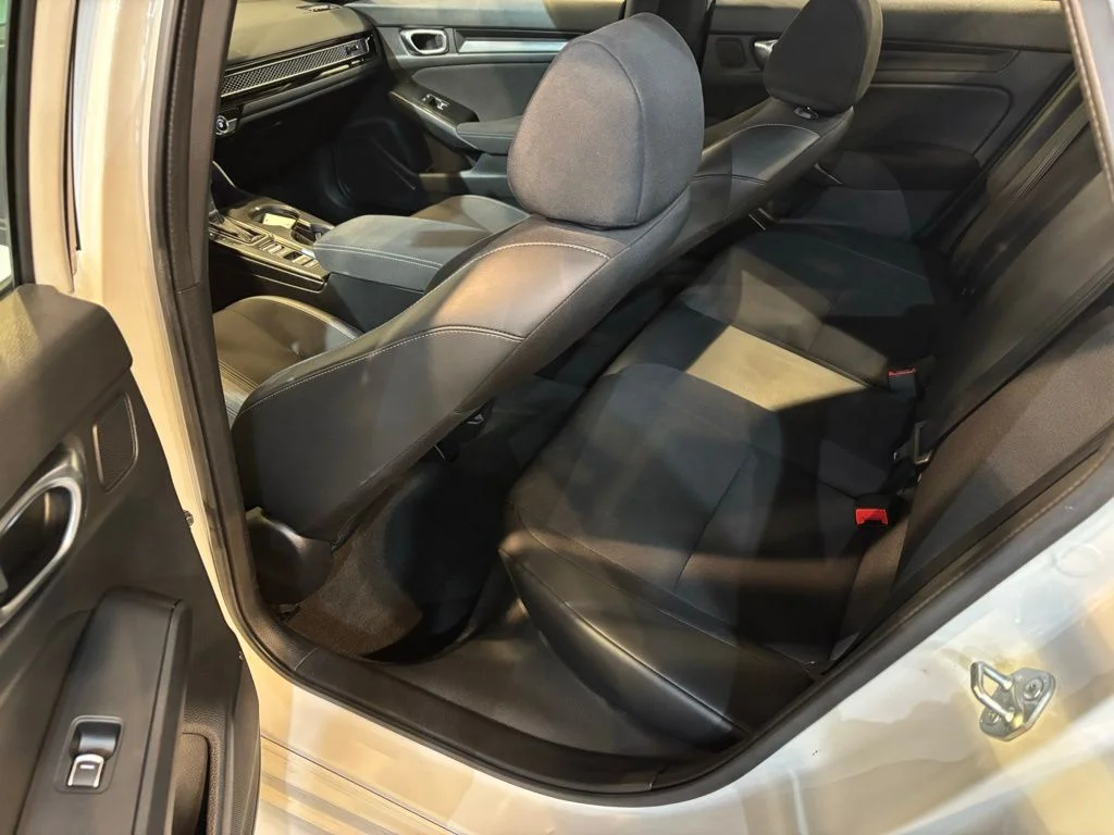 Certified Used 2023 Platinum White Pearl Honda 2.0L 4D SPORT image 8