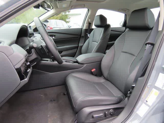 New 2026 Urban Gray Pearl Honda EX-L image 12