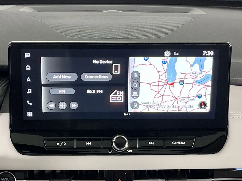 2025 Mitsubishi Outlander Plug-in Hybrid Platinum Edition - Photo 9