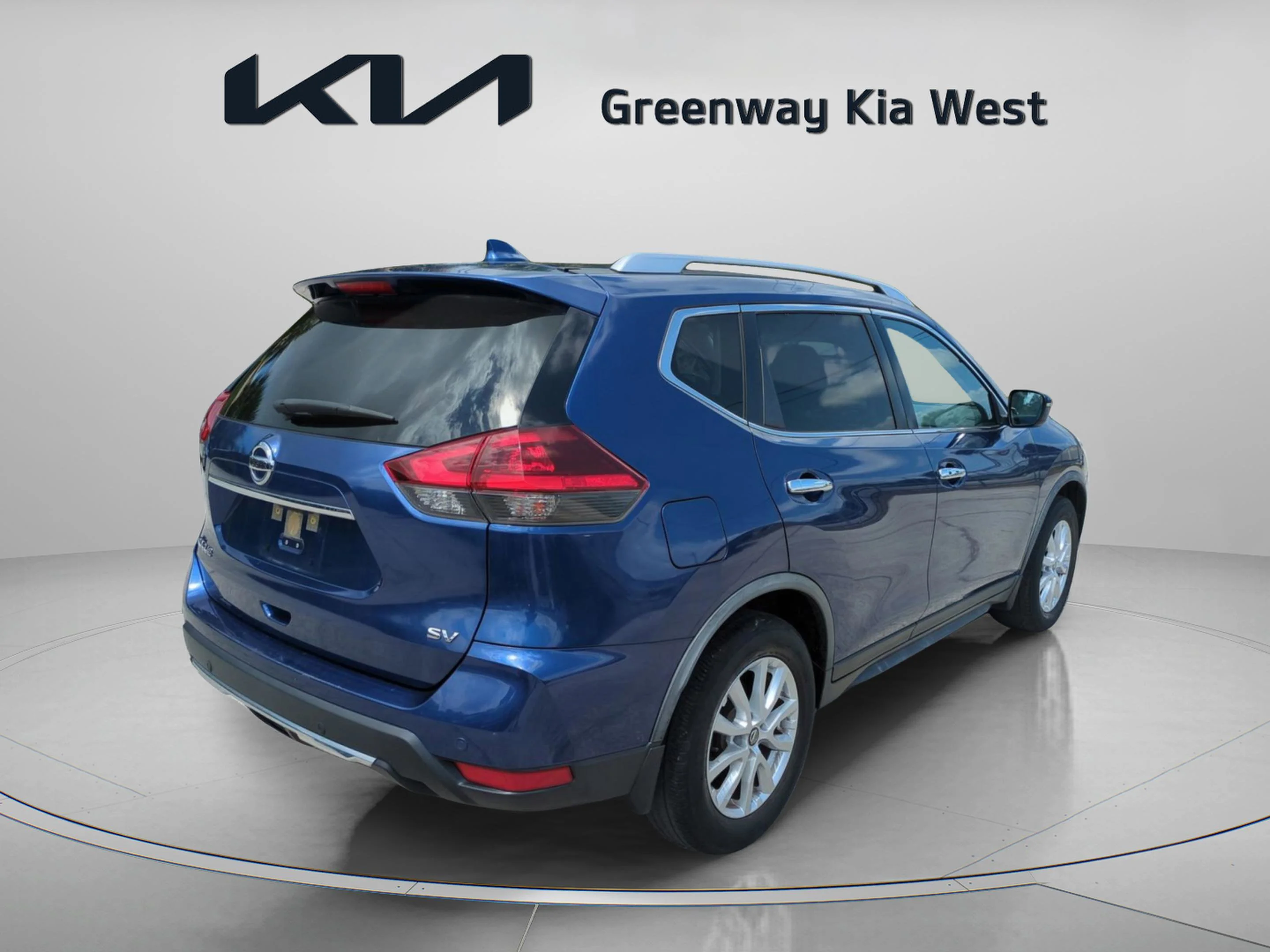 Used 2020 Caspian Blue Metallic Nissan SV image 8