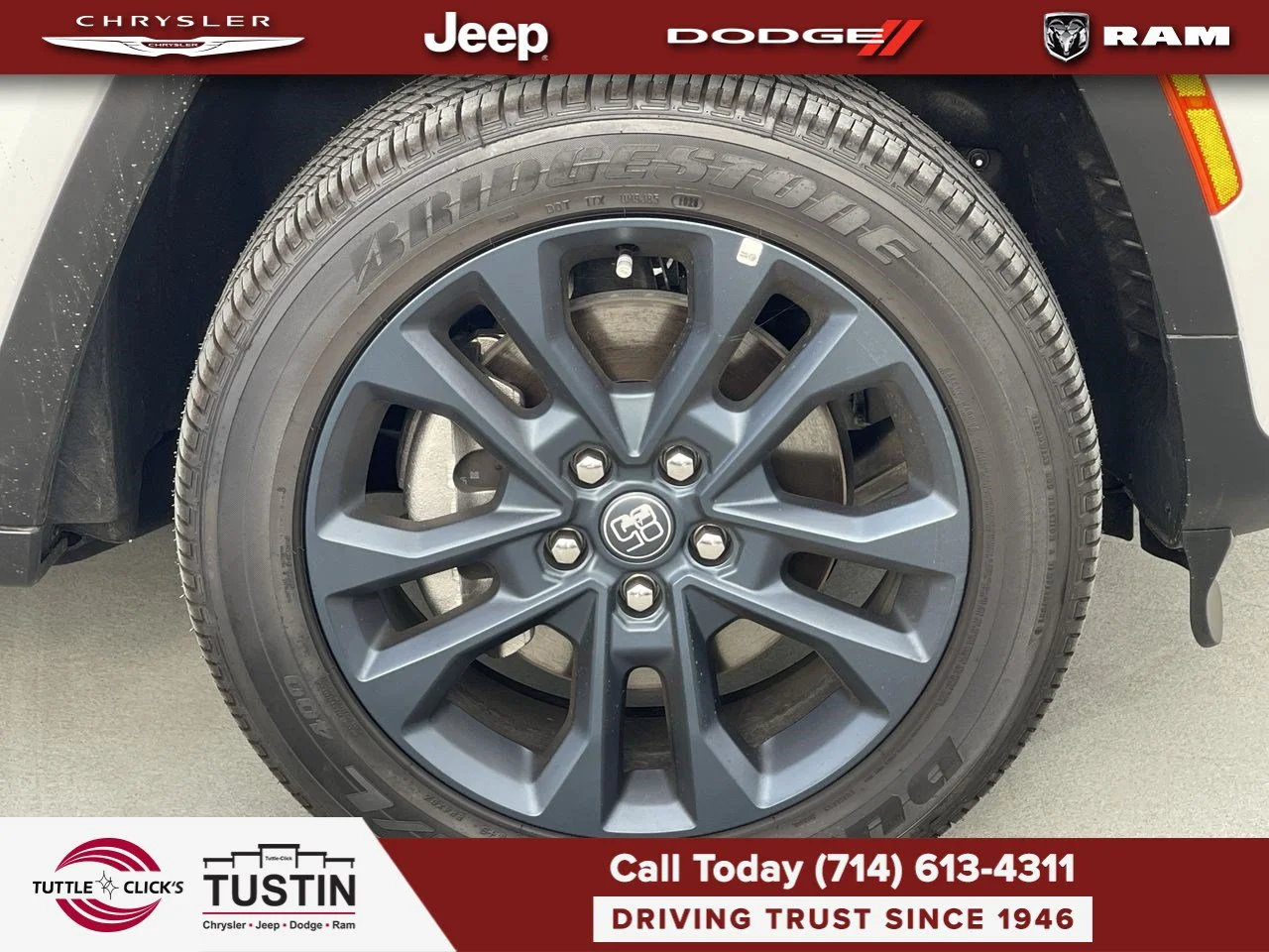 New 2026 Bright White Clear-Coat Exterior Paint Jeep 85th Anniversary Edition image 16