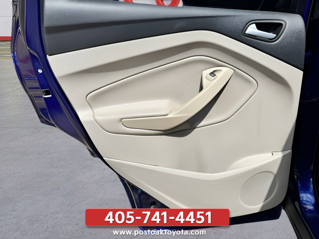 Used 2014 Blue Ford SE image 19
