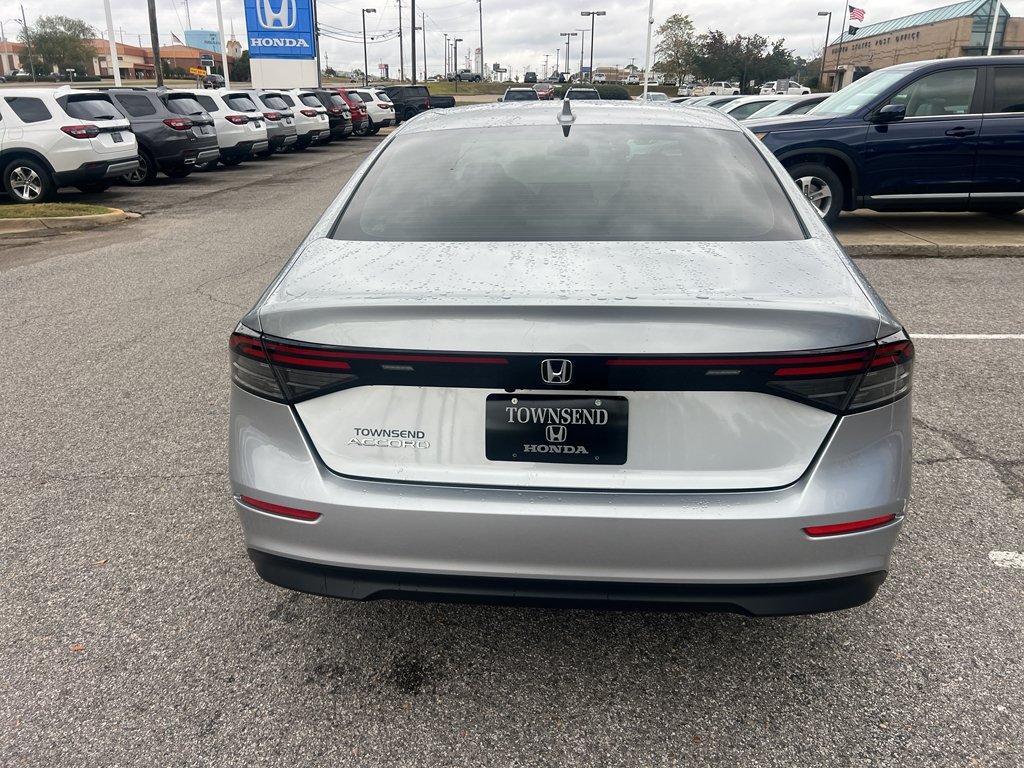 2024 Honda Accord 1.5T EX photo 2