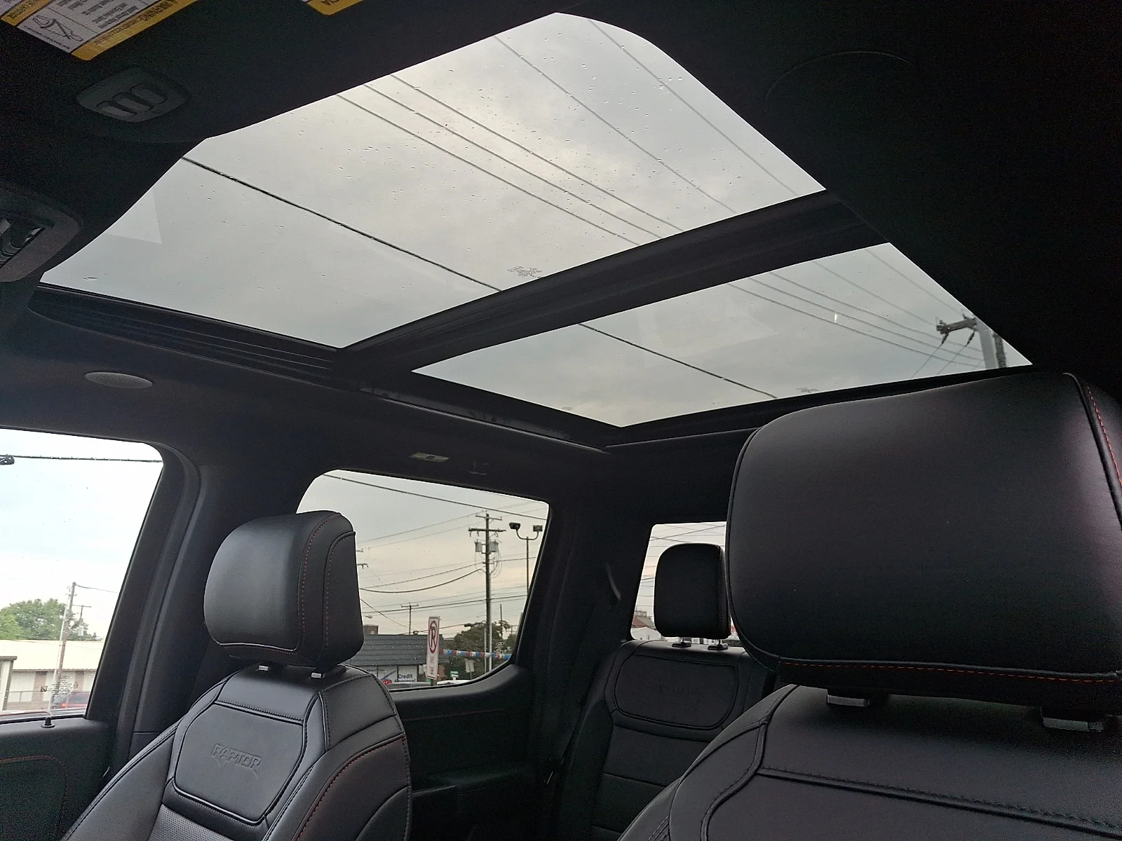 Used 2024 Antimatter Blue Metallic - HX Ford Raptor image 15