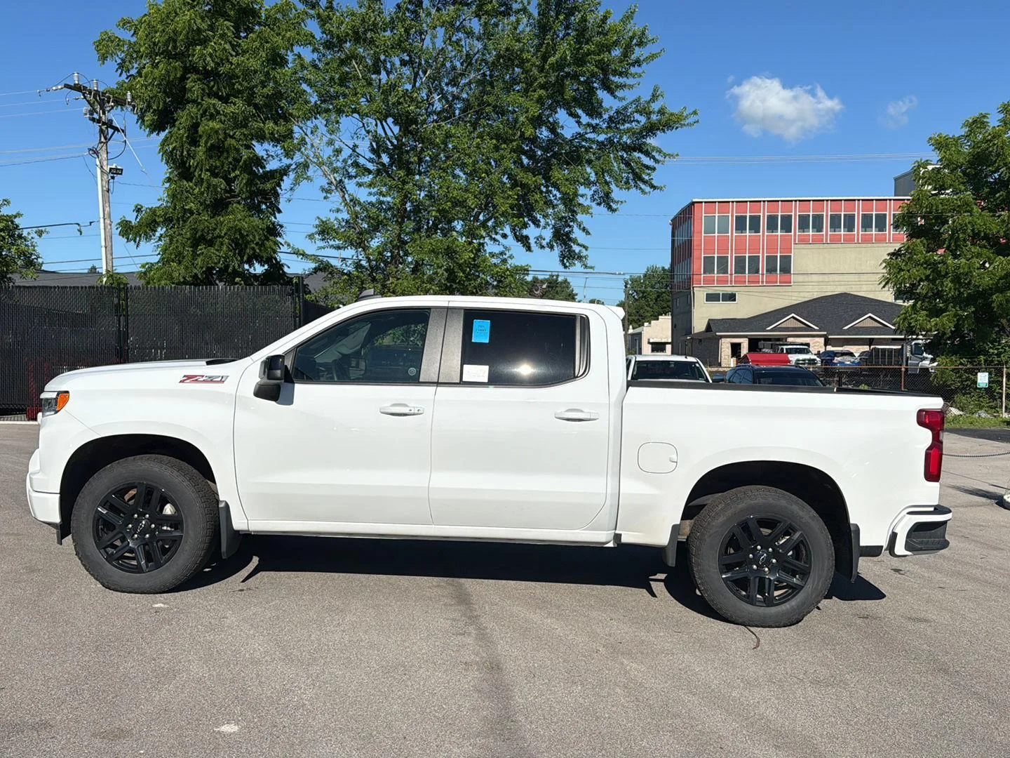 Used 2024 Summit White Chevrolet RST image 6