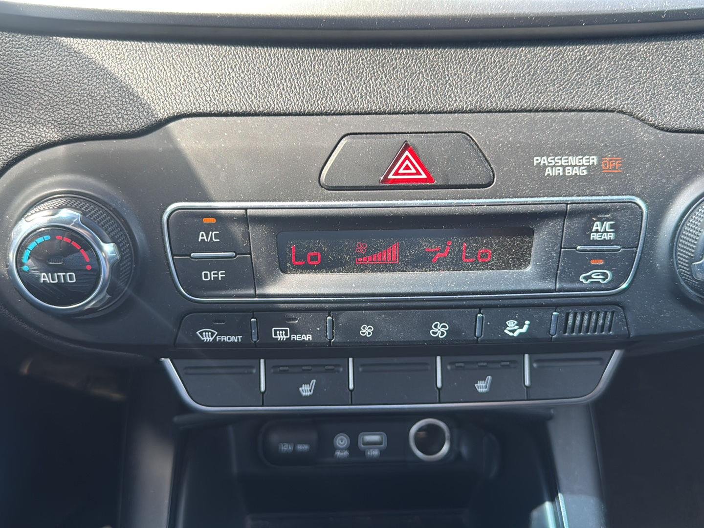 Used 2019 Imperial Blue Kia S V6 image 17