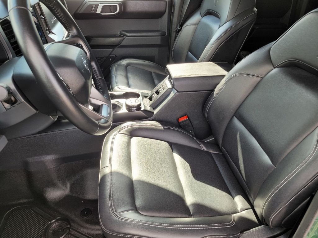 Used 2025 Green Ford Badlands image 15