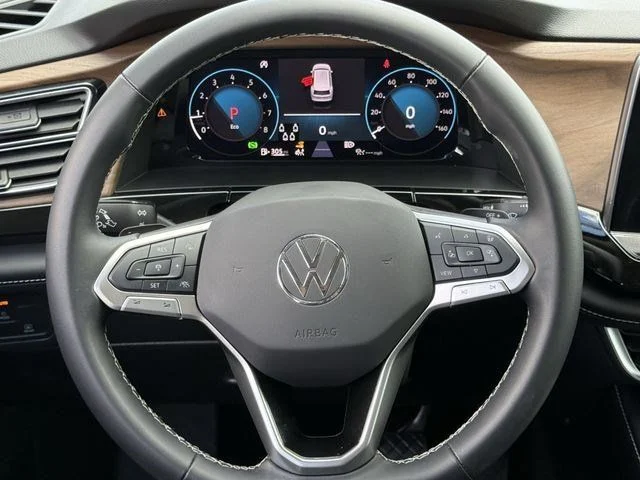 Certified Used 2025 White Volkswagen 2.0T SE w/Technology image 10