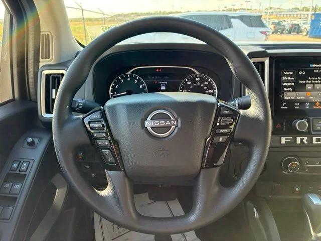 New 2027 Glacier White Nissan SV image 13