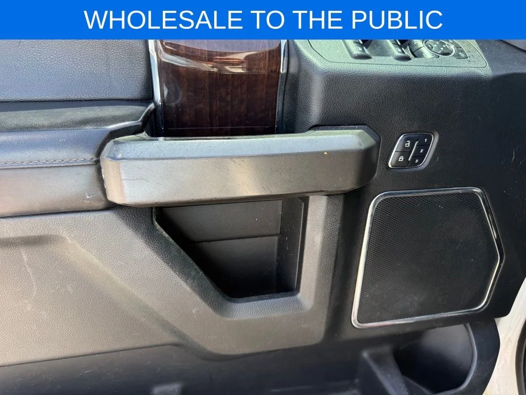 Used 2016 White Ford Platinum image 5