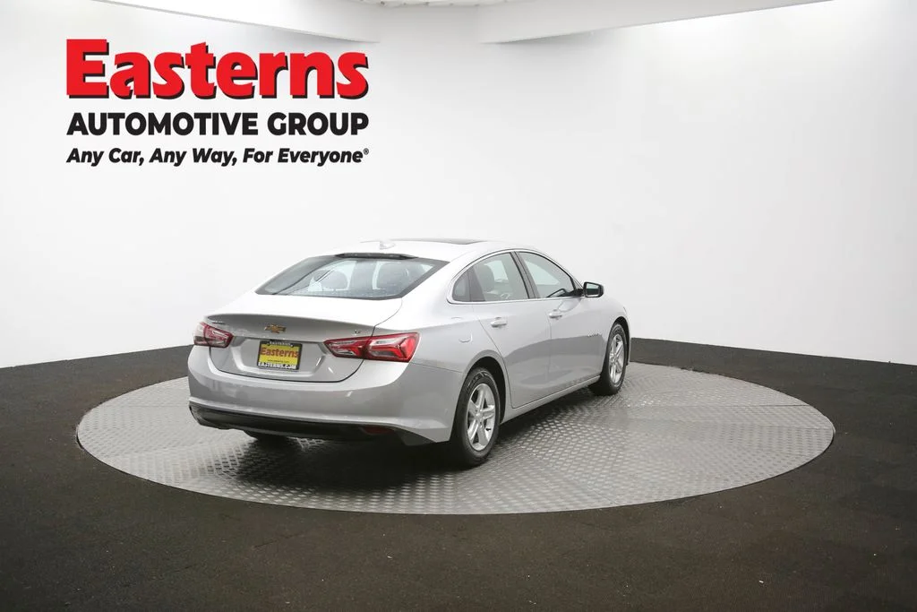 Used 2022 Silver Chevrolet LT image 39