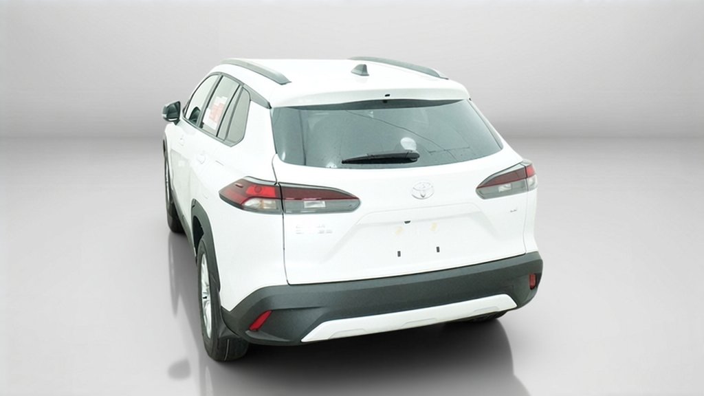 New 2026 Wind Chill Pearl Toyota LE image 13