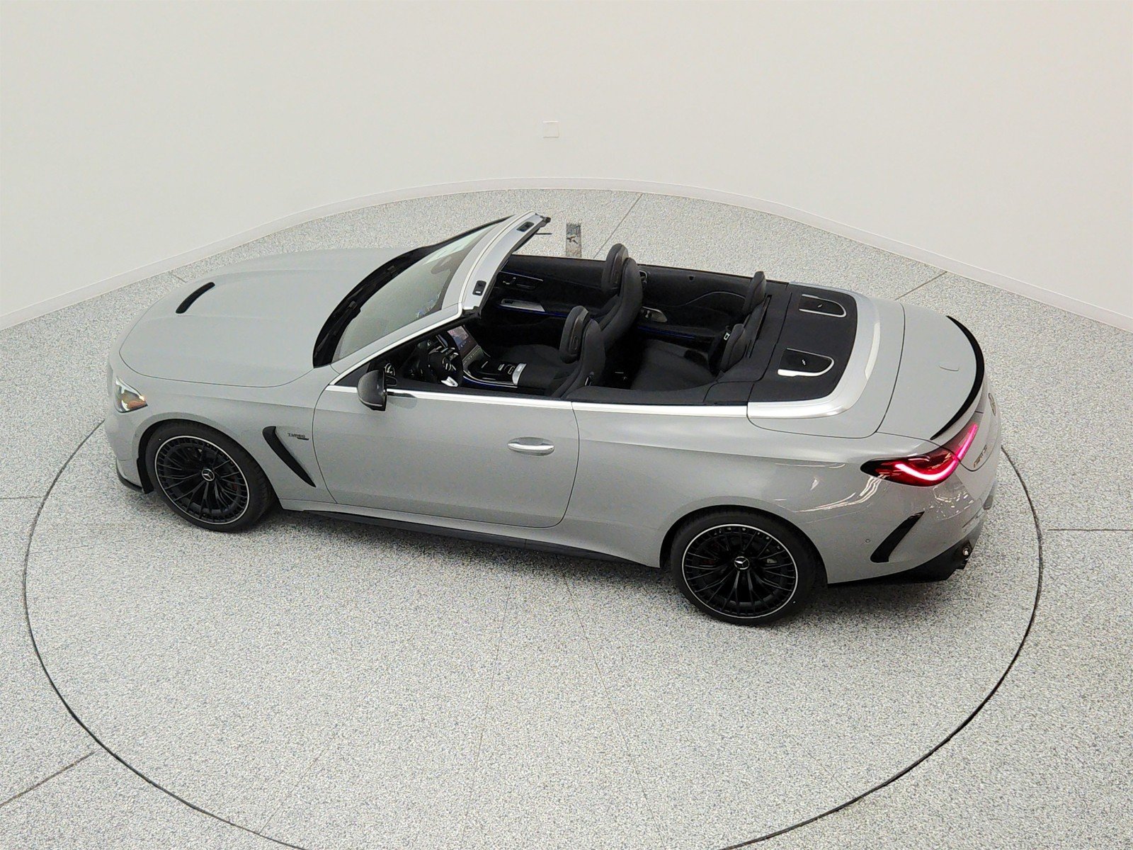 New 2026 MANUFAKTUR Alpine Grey Mercedes-Benz AMG® CLE 53 4MATIC+ Cabriolet image 24